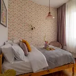 شقة Spacious 3br Atrium Penthouse, Balcony, Cismigiu