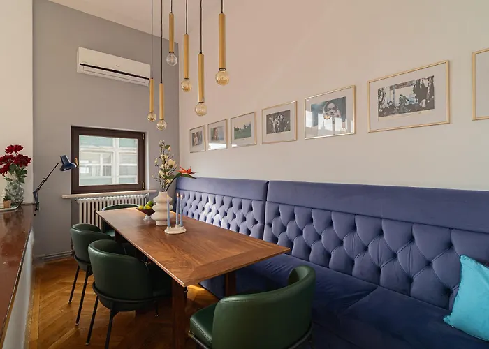 Spacious 3br Atrium Penthouse, Balcony, Cismigiu * بوخارست